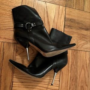 Black Moto Booties Sz 9 by Steven